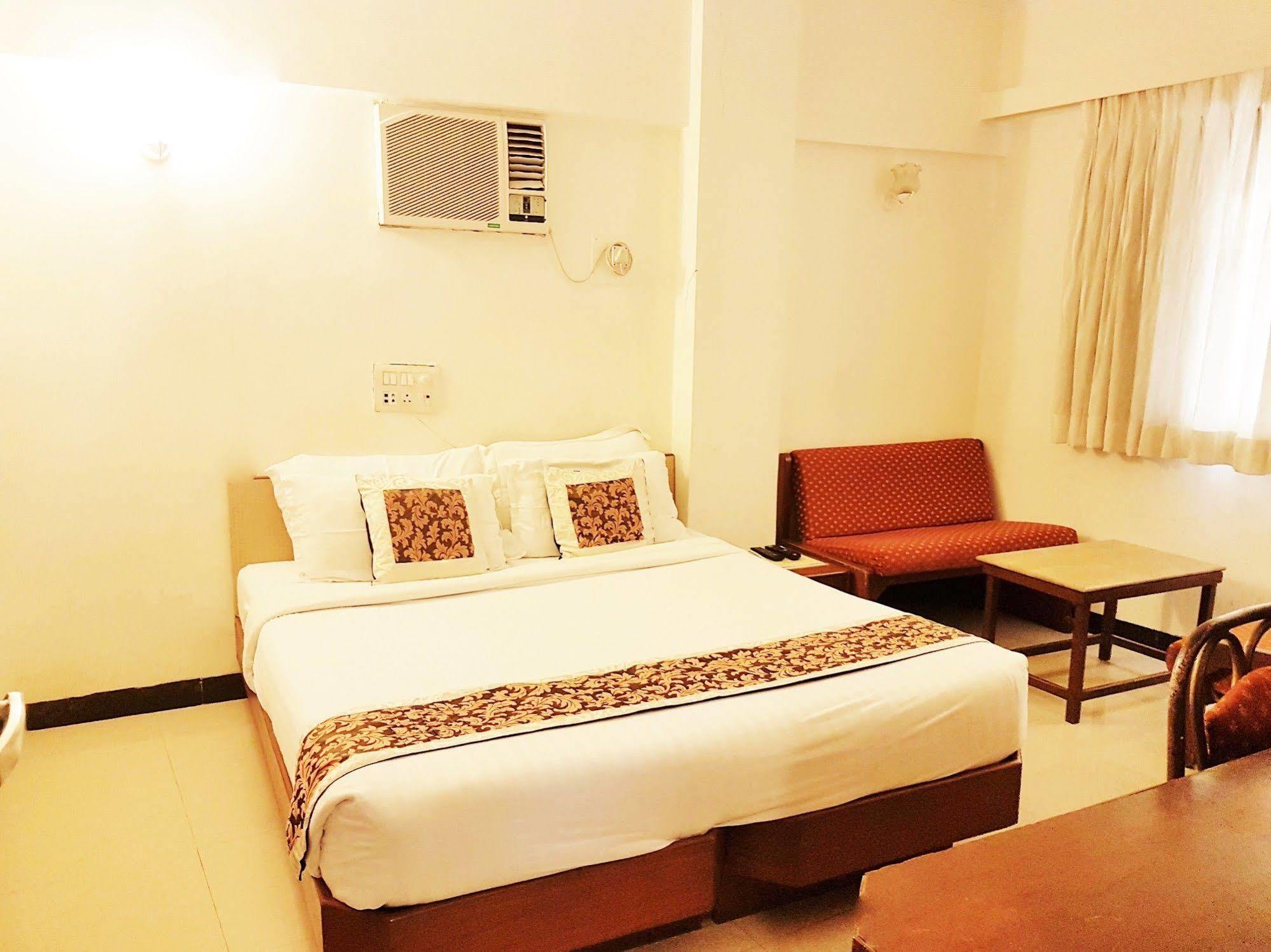 Hotel Atlantic Mumbai Exterior photo